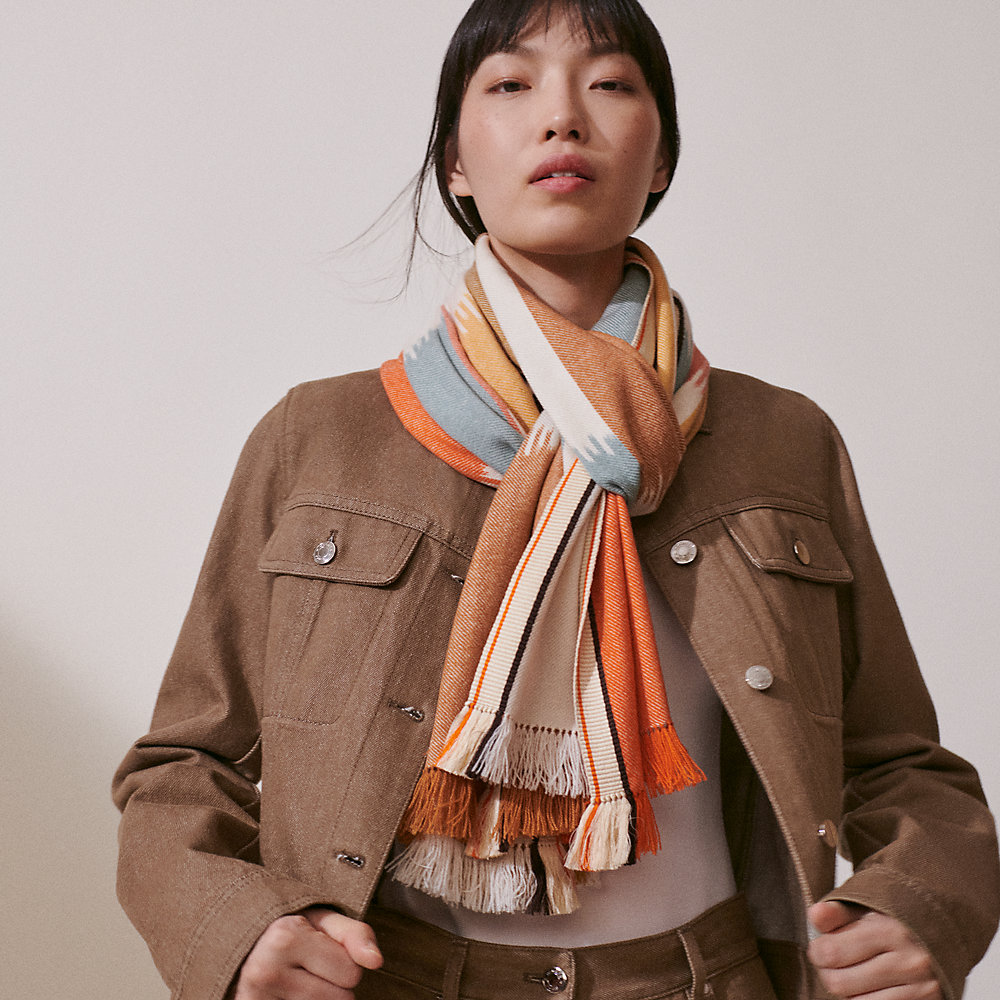 Ikat Barres d'Obstacles stole | Hermès UK